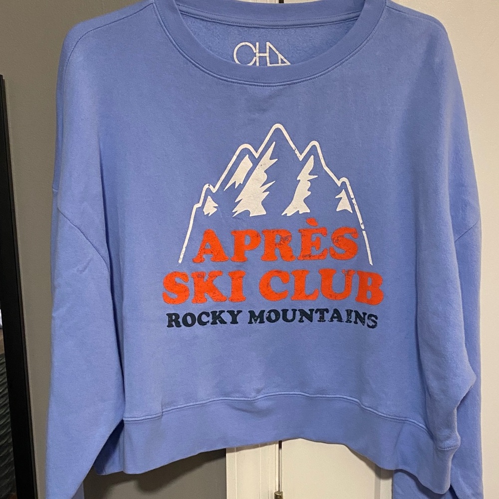 NWOT CHA SOR Logo Crewneck Sweatshirt - Light Periwinkle Blue